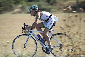 Nuria Rodriguez gana el Medio Iron Man de Canet de Berenguer